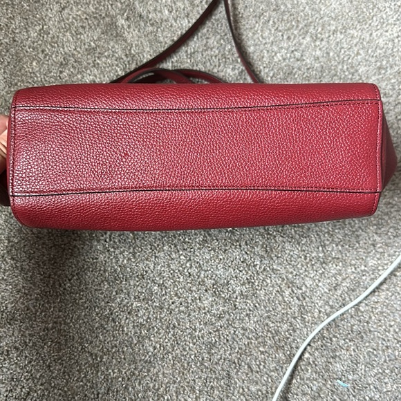 Coach - Picture 6 of 7